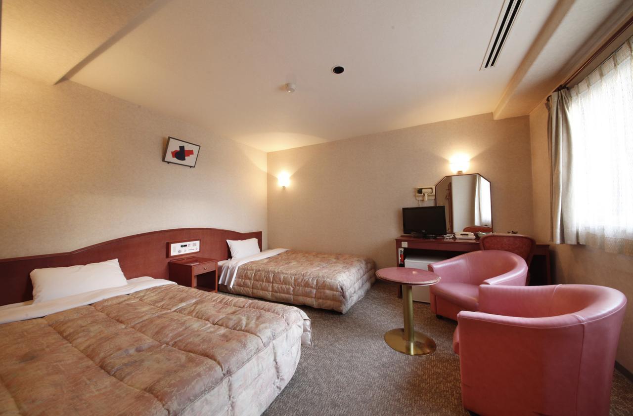 Hotel Taihei Matsuyama  Extérieur photo